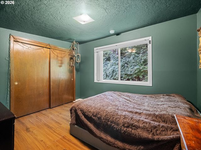 21635 WILLAMETTE Dr, West Linn, OR 97068