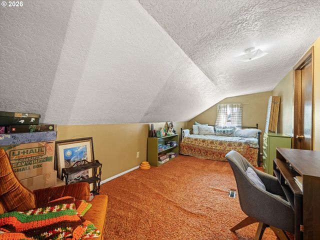 21635 WILLAMETTE Dr, West Linn, OR 97068