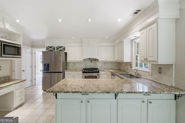 4003 Oakview Court, Alpharetta, GA 30005