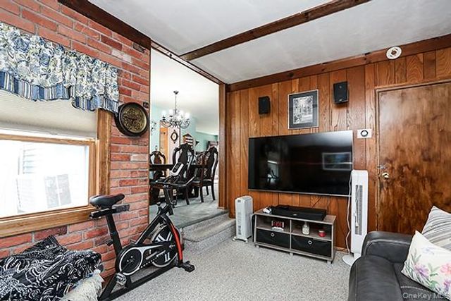 99 Ronkonkoma Boulevard, Centereach, NY 11720