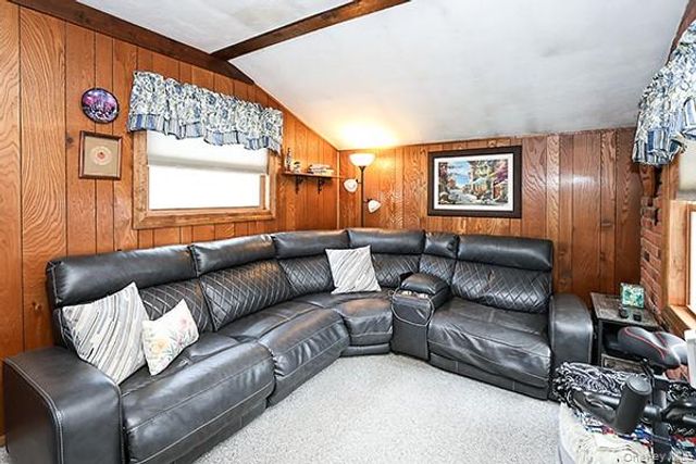 99 Ronkonkoma Boulevard, Centereach, NY 11720