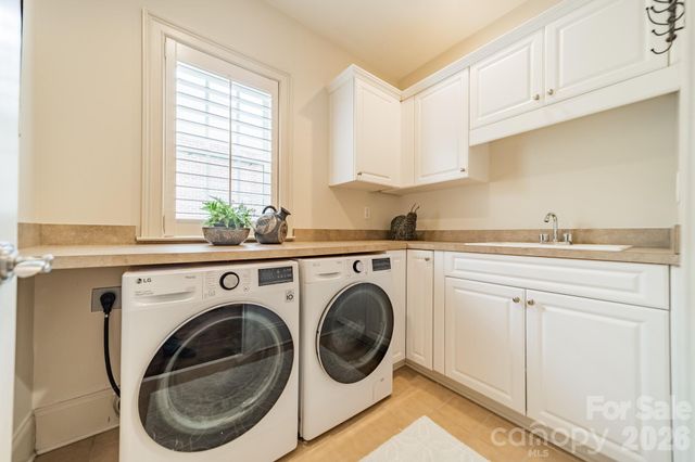 14806 Ballantyne Glen Way, Charlotte, NC 28277