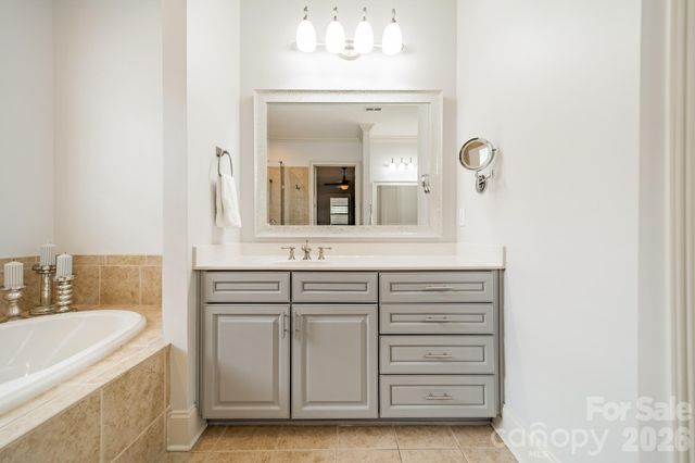 14806 Ballantyne Glen Way, Charlotte, NC 28277
