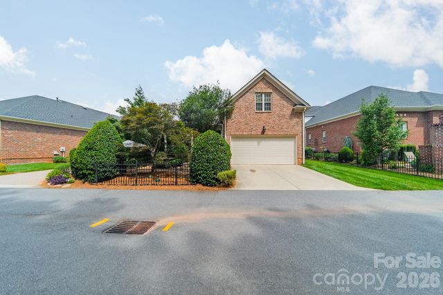 14806 Ballantyne Glen Way, Charlotte, NC 28277