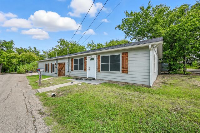 734 Thompson Drive A and B, Lake Dallas, TX 75065