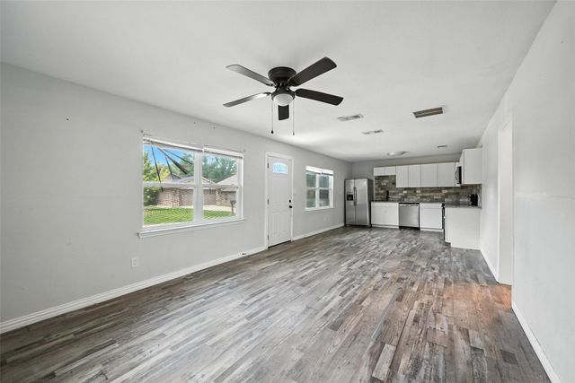 734 Thompson Drive A and B, Lake Dallas, TX 75065