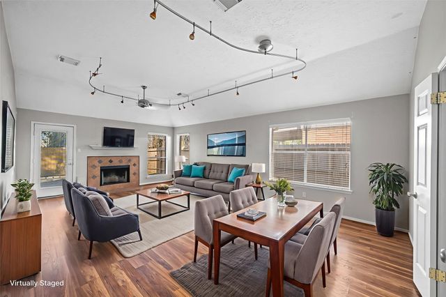 10458 N Pagewick Drive, Houston, TX 77041