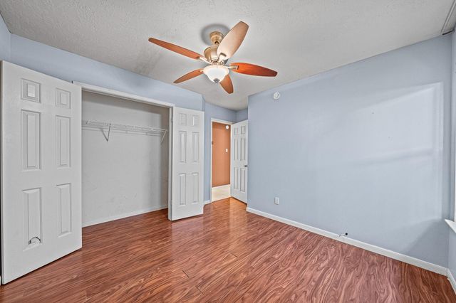 10458 N Pagewick Drive, Houston, TX 77041