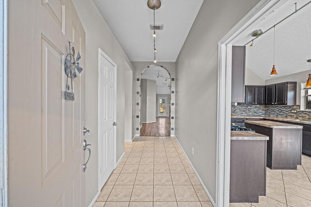 10458 N Pagewick Drive, Houston, TX 77041