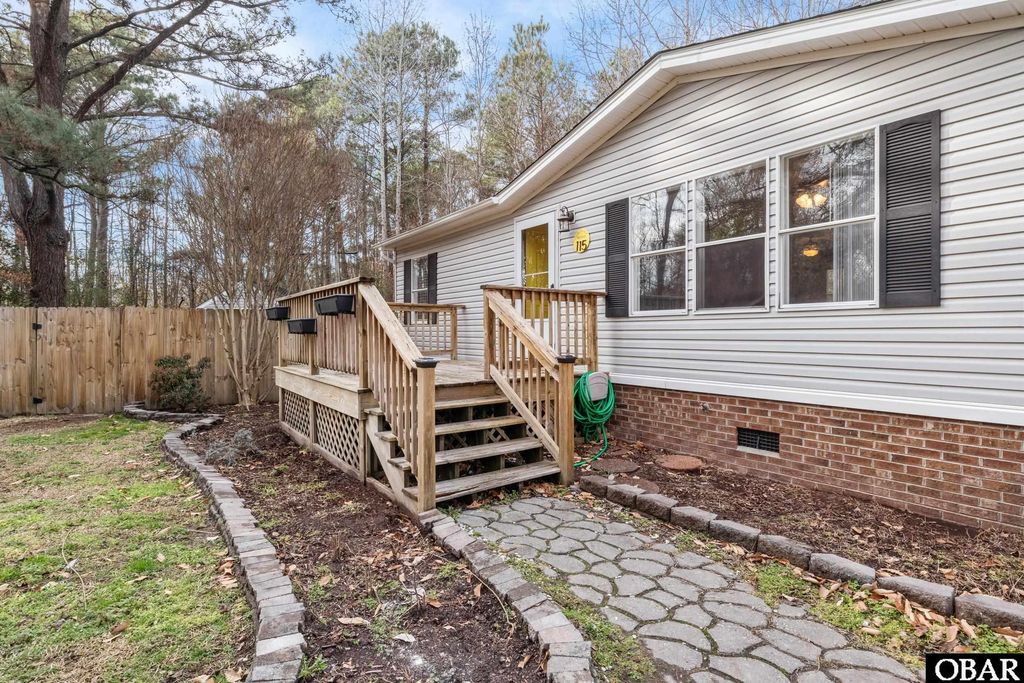 Image 1 of property listing at 115 Beech Cir lot 59, Moyock, NC 27958