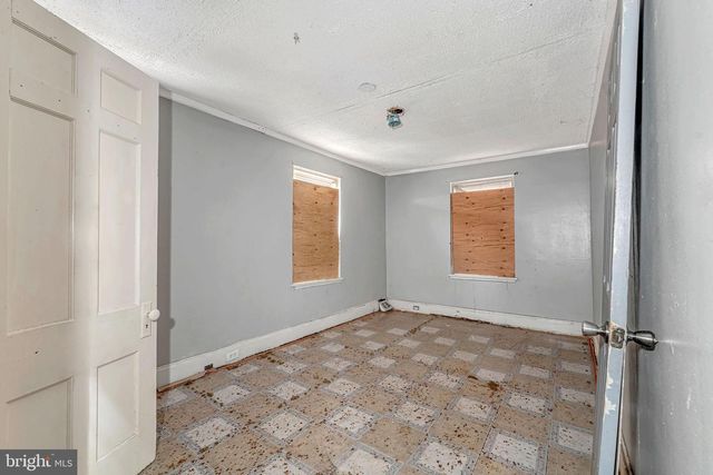 3075 ALABAMA RD, Camden, NJ 08104