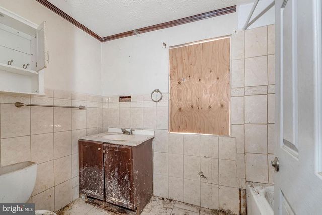 3075 ALABAMA RD, Camden, NJ 08104