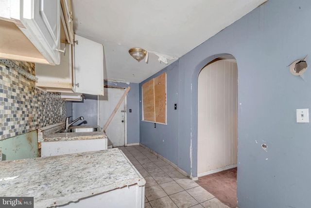 3075 ALABAMA RD, Camden, NJ 08104