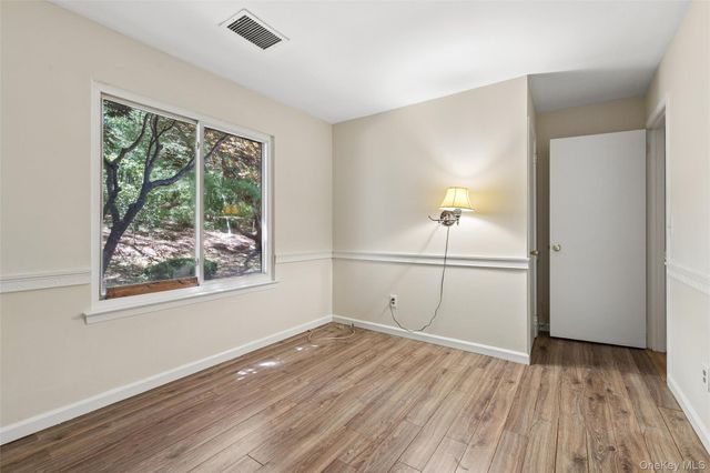 950 Skyline Drive, Coram, NY 11727