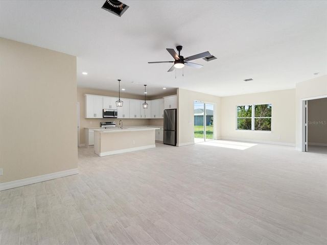 19092 WOODBINE AVENUE, Port Charlotte, FL 33954