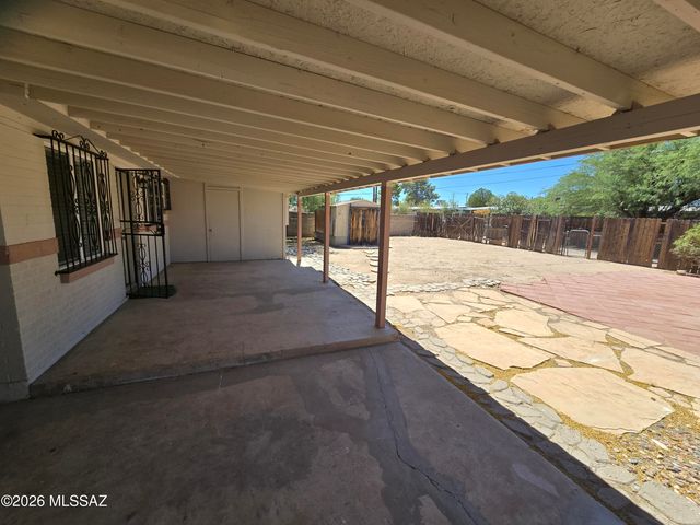 4910 E 25th Street, Tucson, AZ 85711
