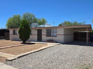 4910 E 25th Street, Tucson, AZ 85711