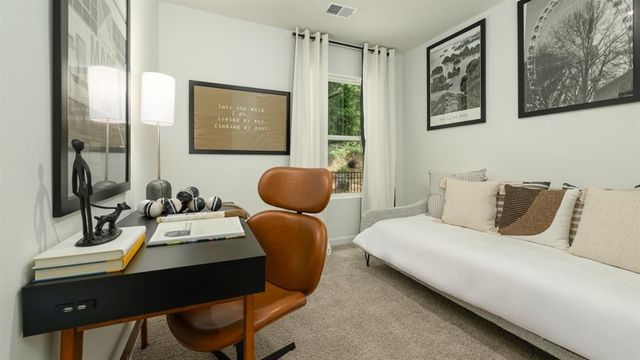 508 Woodcreek Circle 6, Atlanta, GA 30331