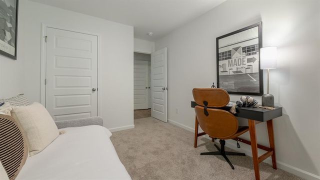 508 Woodcreek Circle 6, Atlanta, GA 30331