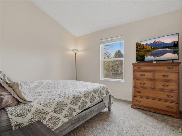 1013 Kremmling Ln, Fort Collins, CO 80526