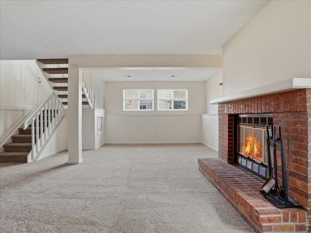 1013 Kremmling Ln, Fort Collins, CO 80526