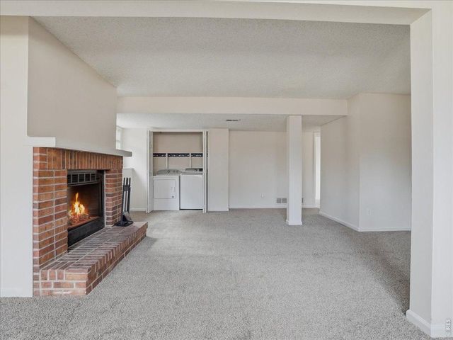 1013 Kremmling Ln, Fort Collins, CO 80526