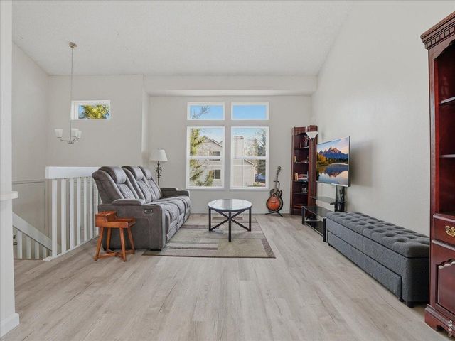 1013 Kremmling Ln, Fort Collins, CO 80526