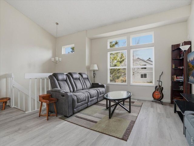 1013 Kremmling Ln, Fort Collins, CO 80526