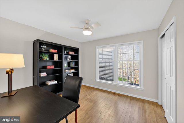 34 MAY APPLE DR, Downingtown, PA 19335