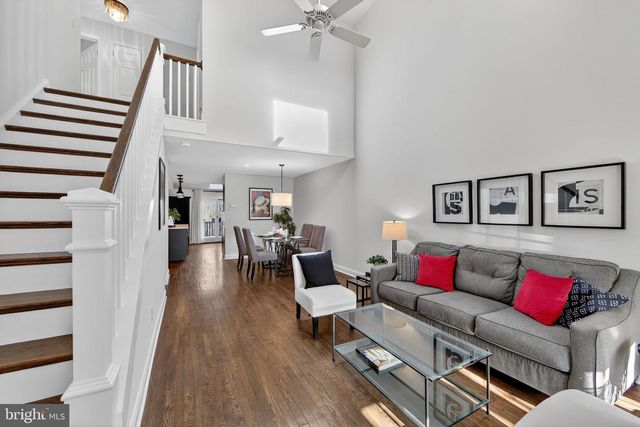 34 MAY APPLE DR, Downingtown, PA 19335