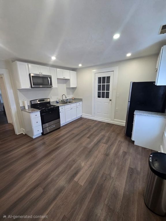 1 Rockdale Ave 2, Lowell, MA 01854