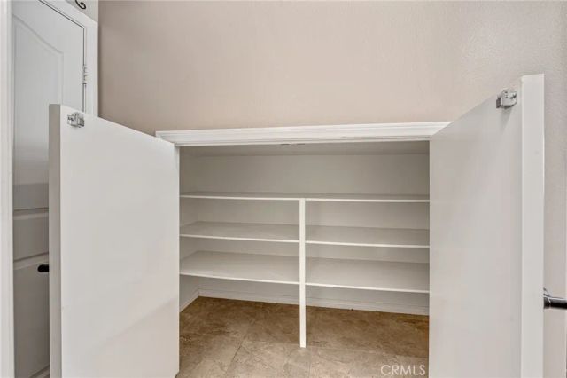 17643 Perilla, San Bernardino, CA 92407