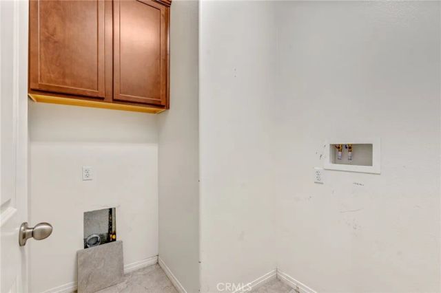 17643 Perilla, San Bernardino, CA 92407