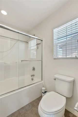 17643 Perilla, San Bernardino, CA 92407