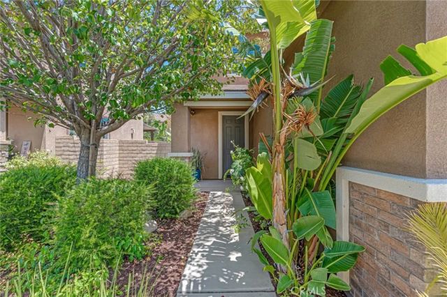 17643 Perilla, San Bernardino, CA 92407