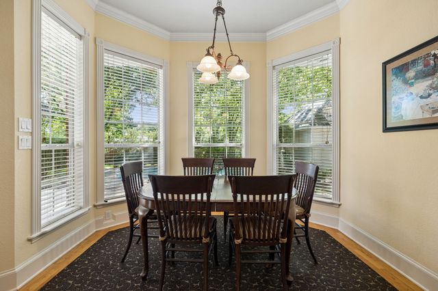 3718 Lakeview Drive, Grapevine, TX 76051