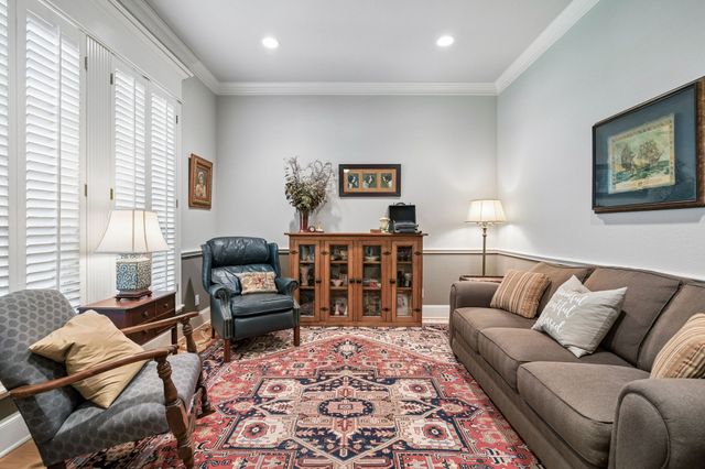 3718 Lakeview Drive, Grapevine, TX 76051