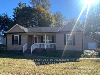 735 Kluttz Street, Mount Pleasant, NC 28124