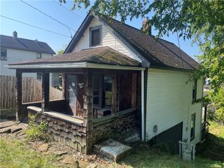 126 Lincoln Ave, Leechburg Boro, PA 15656