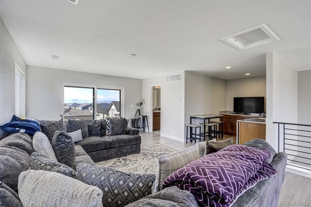 21420 E 61st Drive, Aurora, CO 80019