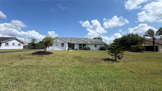 1501 NW 20th Street, Homestead, FL 33030