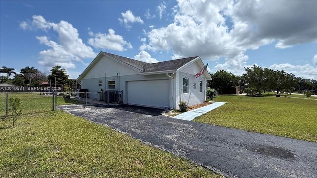 1501 NW 20th Street, Homestead, FL 33030
