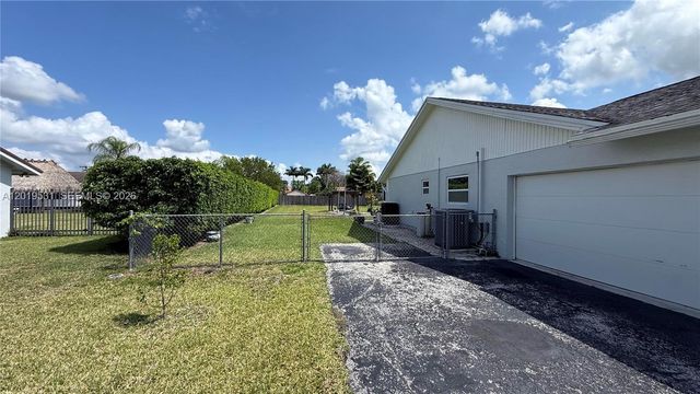 1501 NW 20th Street, Homestead, FL 33030