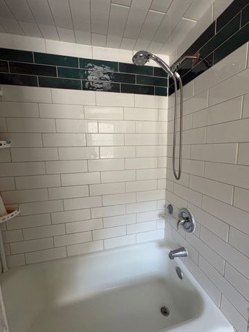 1088 Bridge St, Lowell, MA 01850