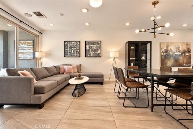 151 Cadence, Irvine, CA 92618