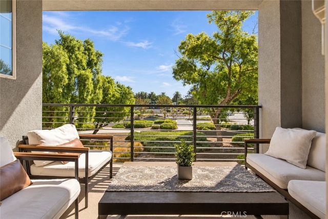 151 Cadence, Irvine, CA 92618