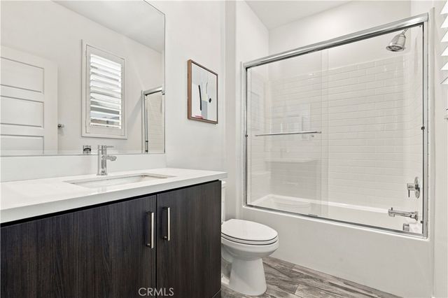 151 Cadence, Irvine, CA 92618
