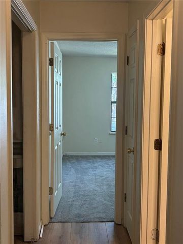 126 Oak Circle S, Stockbridge, GA 30281