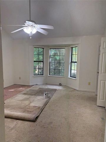 126 Oak Circle S, Stockbridge, GA 30281
