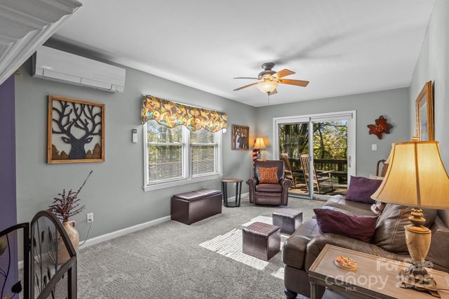 265 Dameron Drive, Blowing Rock, NC 28605